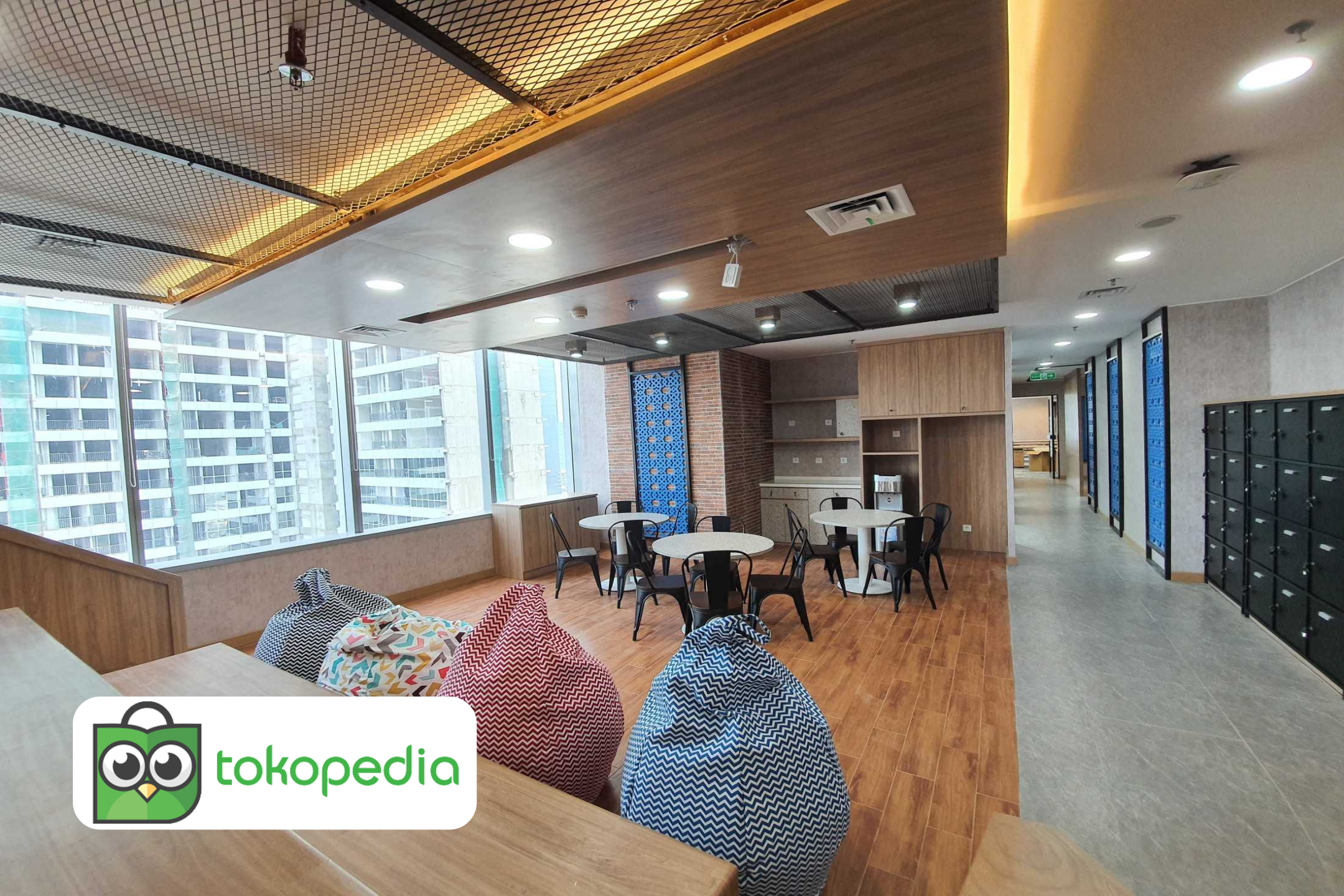 Design Interior Scandinavian kantor Tokopedia Jakarta design interior kantor tokopedia Jakarta menggunakan style design interior scandinavian